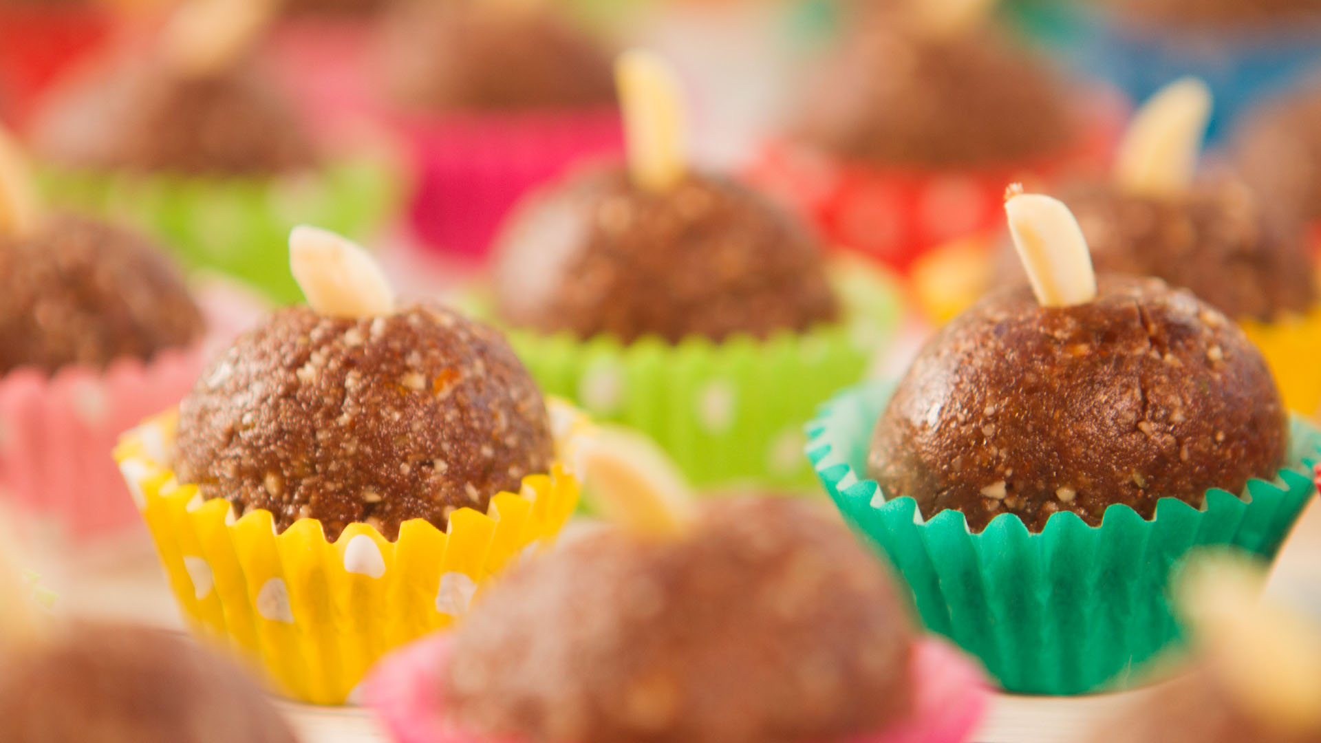 Almond choc orange balls - Multix