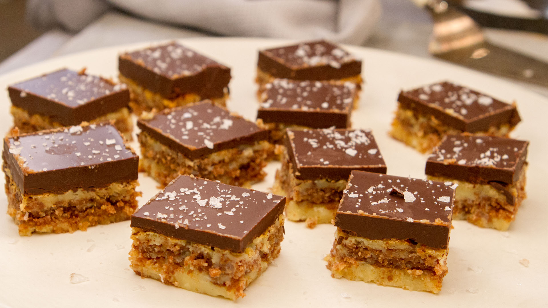 Salted caramel double chocolate slice - Multix