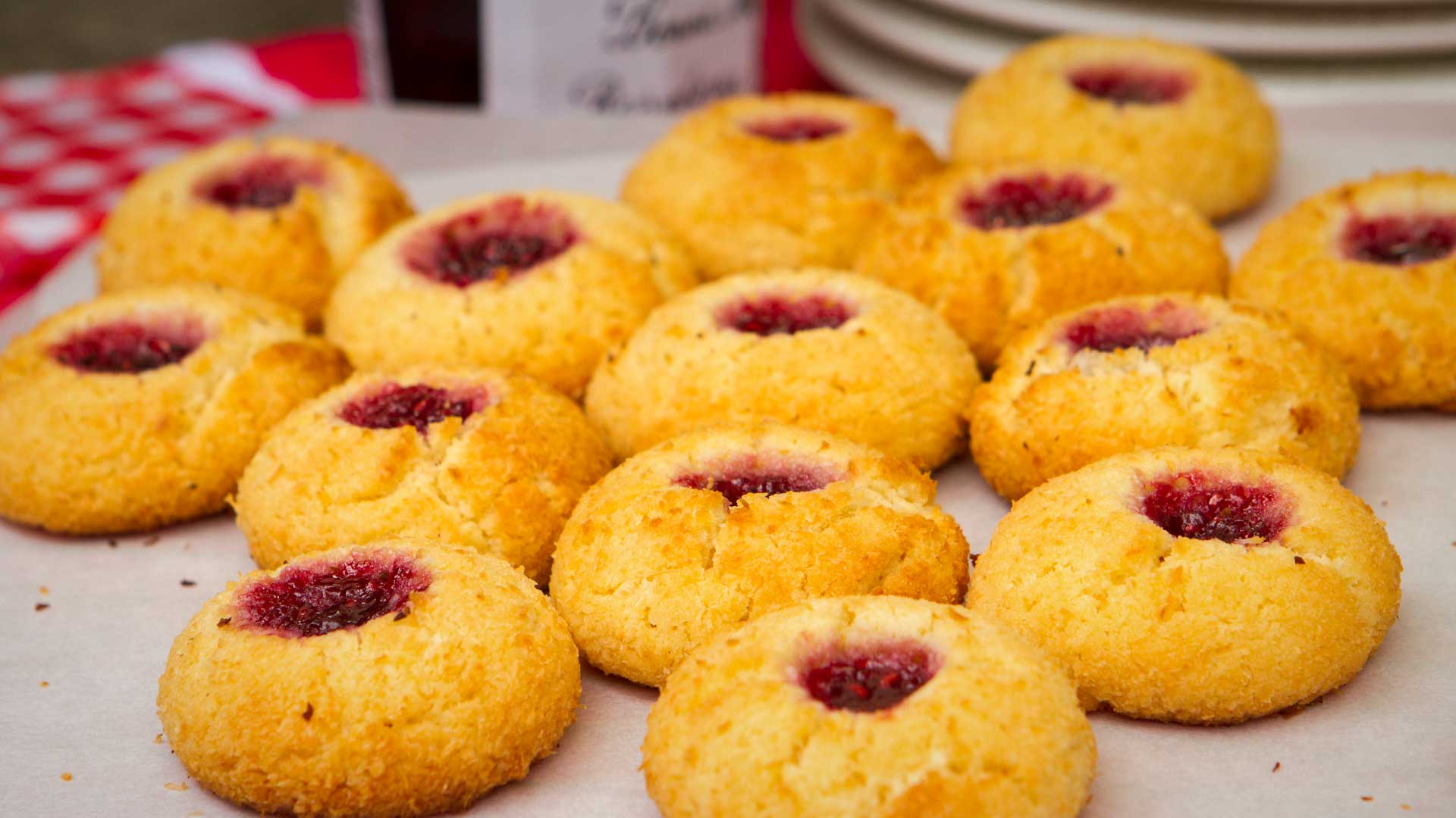 Jam and coconut drops Multix