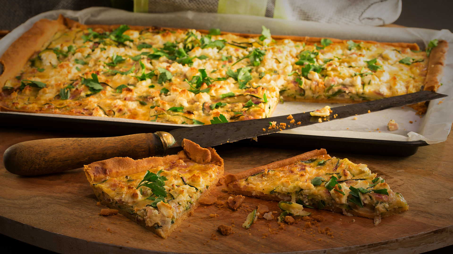 Two cheese zucchini and red onion tart Multix